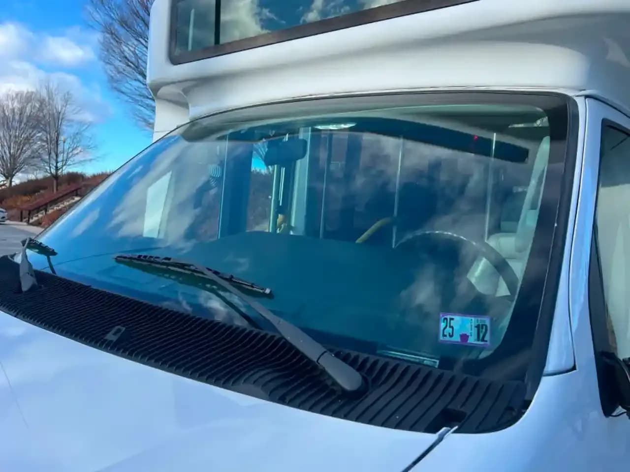 2017 Ford E-450 ADA Shuttle Van - Image 13