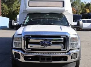 2015 Ford F550 bus