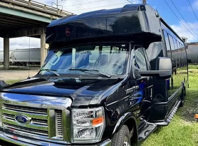 2017 Ford E450 Turtle Top Odyssey Shuttle Bus - Image 1