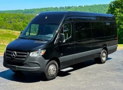 2024 Mercedes-Benz Sprinter 3500 170 EXT Van - Image 3