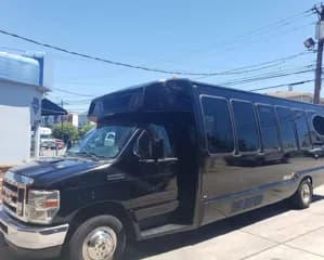 2015 Ford E450 bus