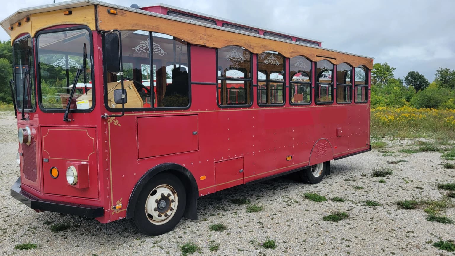 2010 Hometown Trolley bus