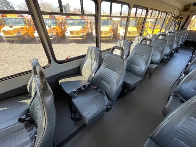 PC505 Commercial Bus #20213 - Image 14