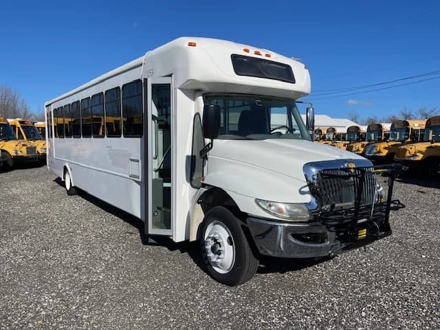 PC505 Commercial Bus #20213 - Image 1
