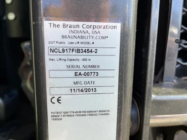 PC505 Commercial Bus #20213 - Image 25