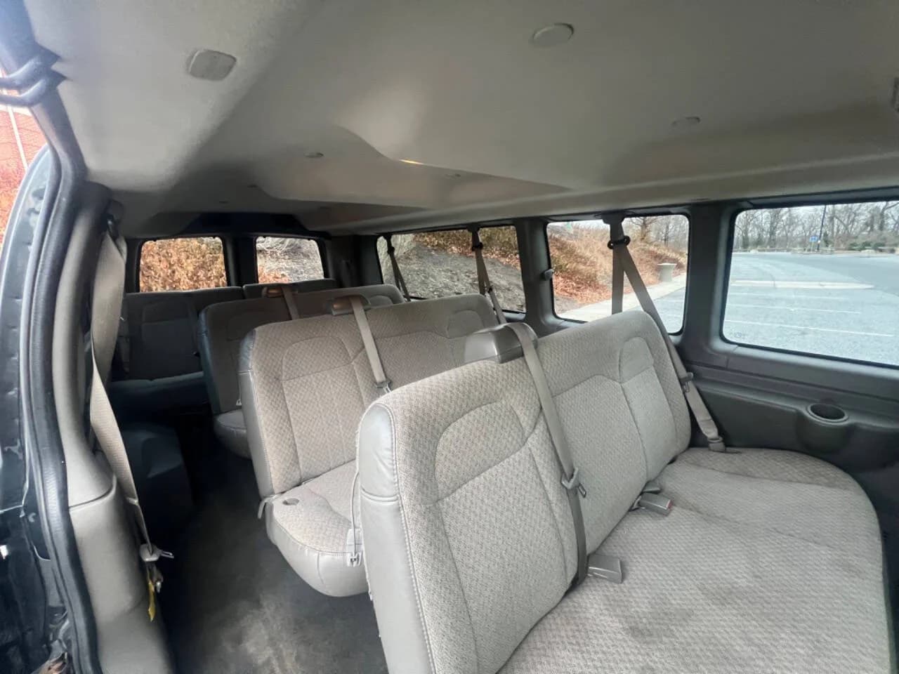 2018 Chevrolet Express Cargo Van - Image 12