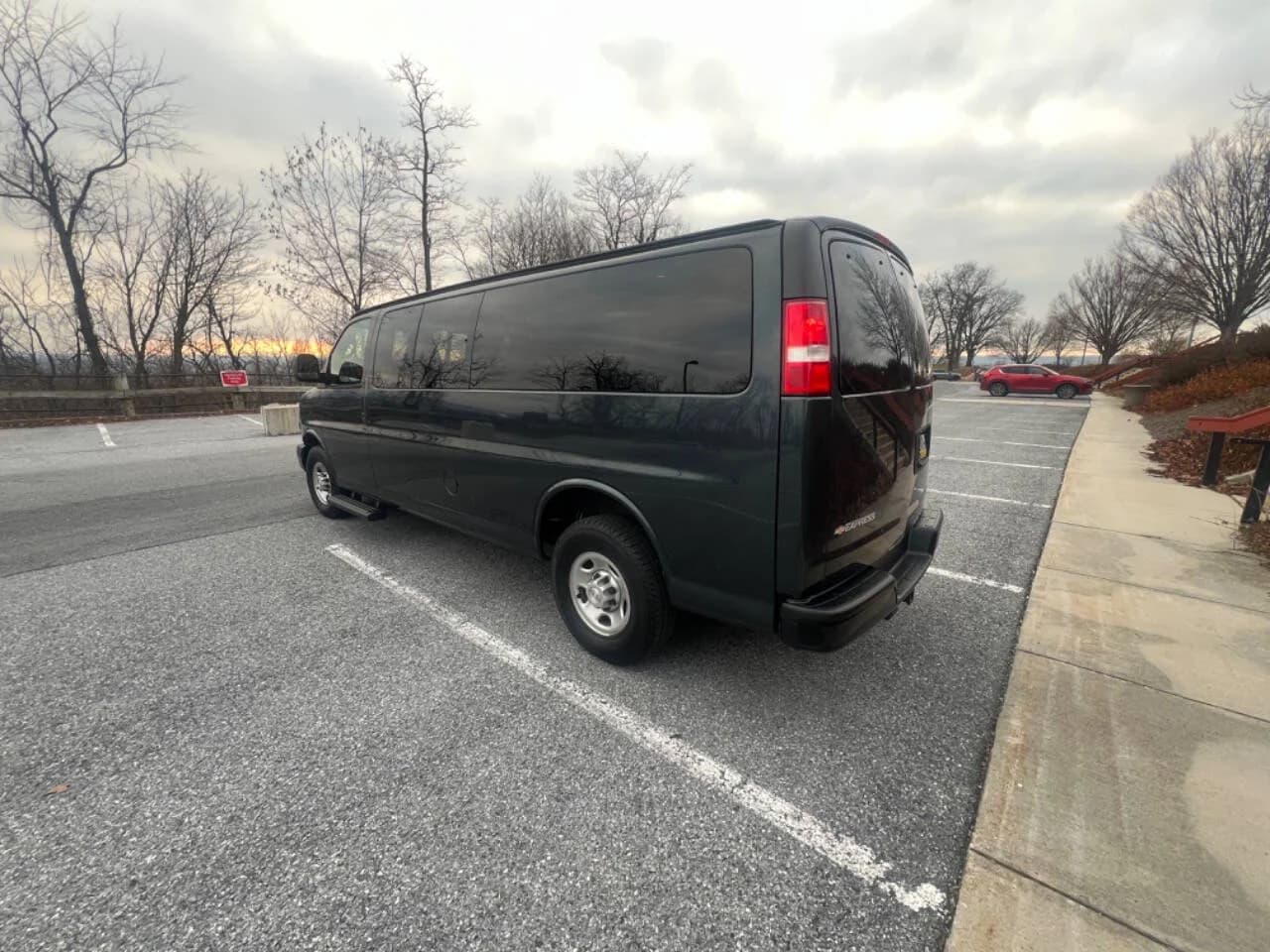 2018 Chevrolet Express Cargo Van - Image 11
