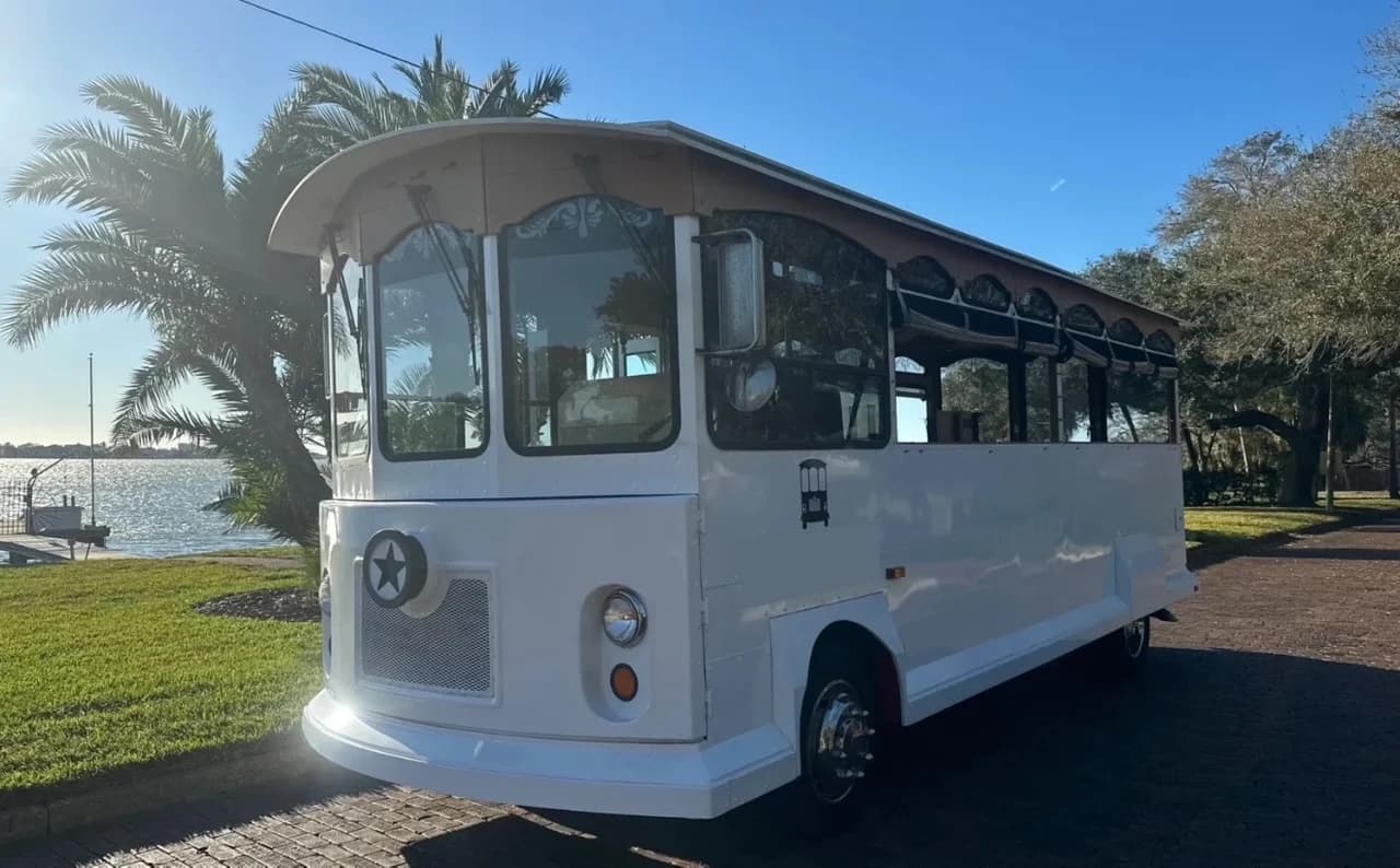 2000 Cable Car Concepts Trolley bus