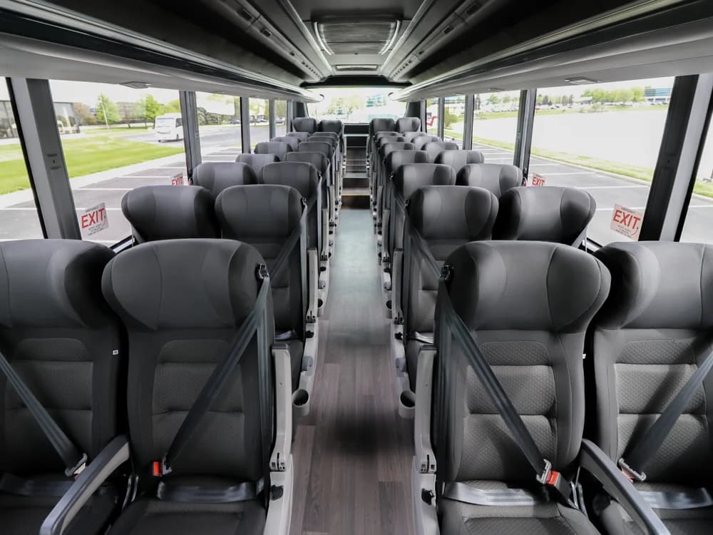 2023 Marcopolo Grand Executive Shuttle Bus - Image 9
