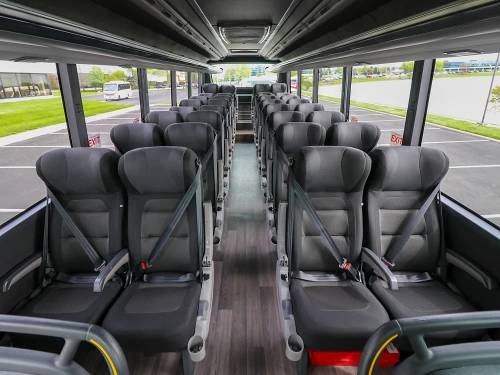 2023 Marcopolo Grand Executive Shuttle Bus - Image 8