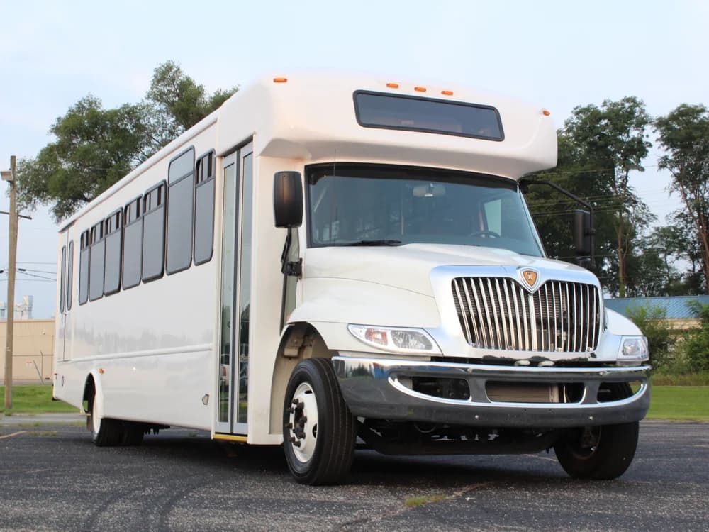 2022 Starcraft Allstar XL 40 Shuttle Bus - Image 1