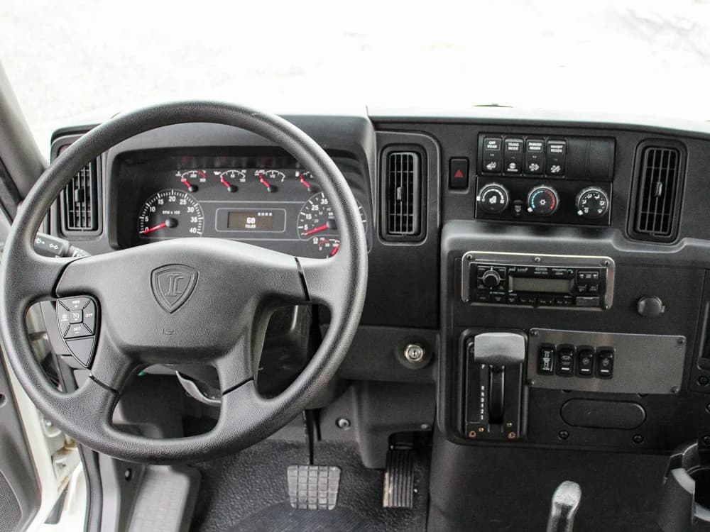 2022 Starcraft Allstar XL 40 Shuttle Bus - Image 16