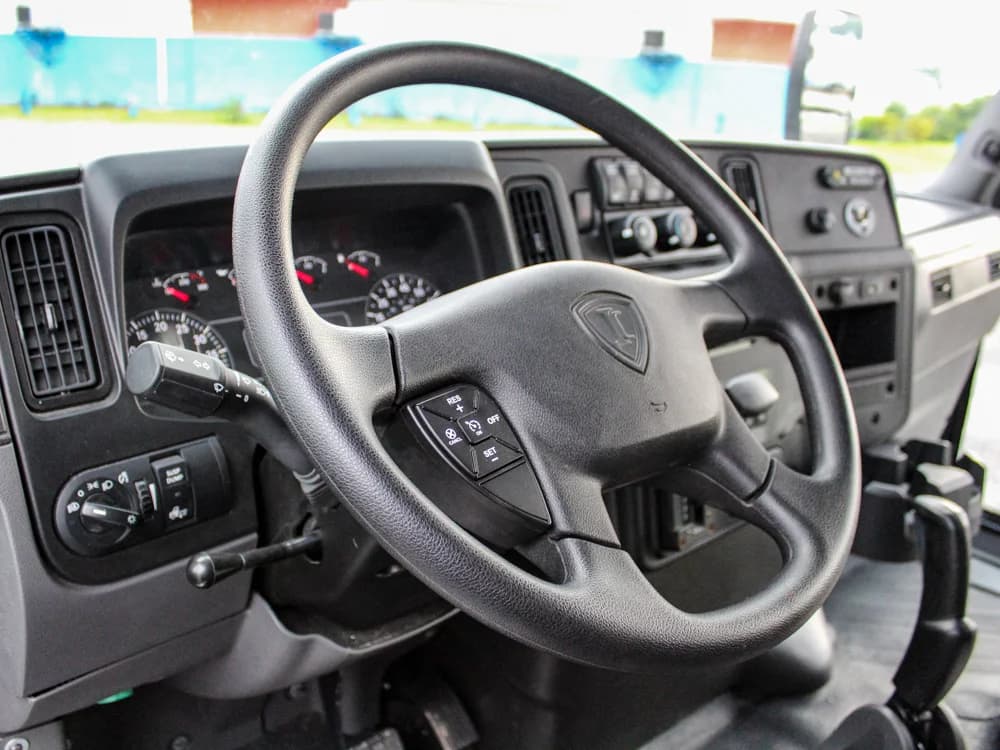 2022 Starcraft Allstar XL 40 Shuttle Bus - Image 17