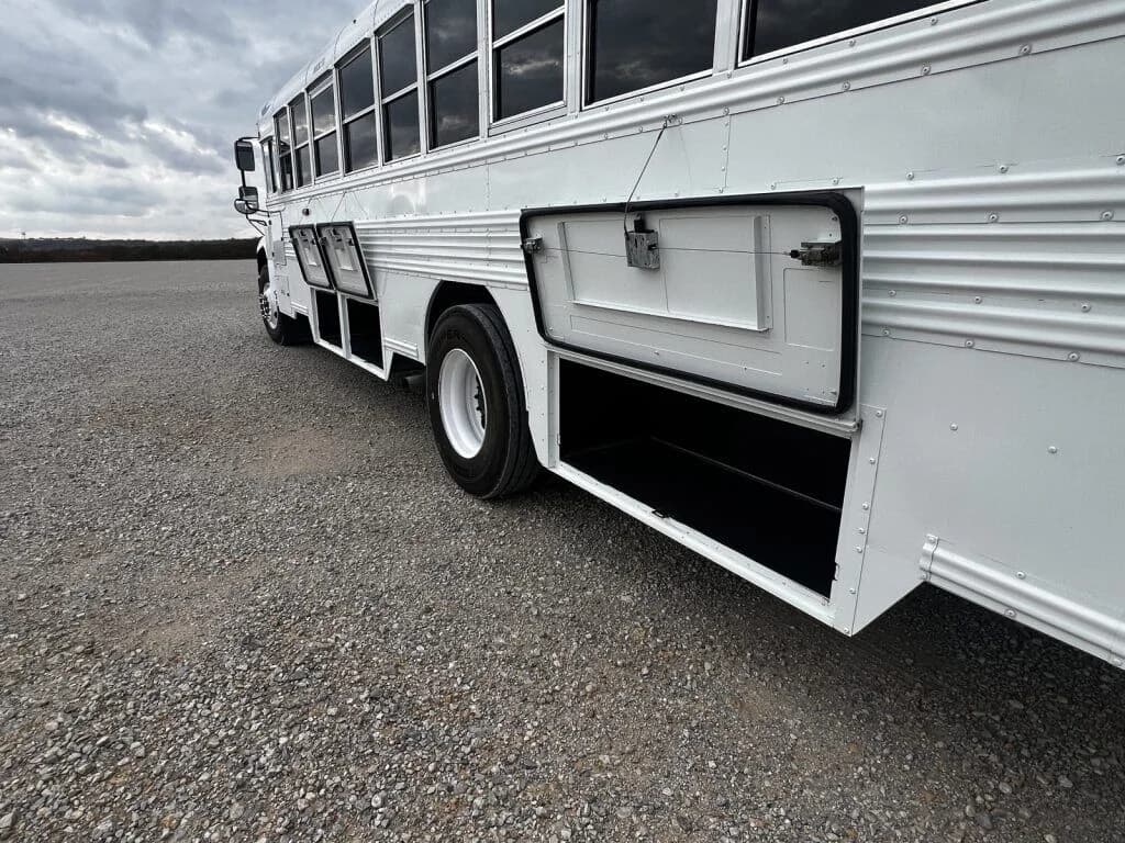 2020 Blue Bird Vision Activity Bus - Image 4