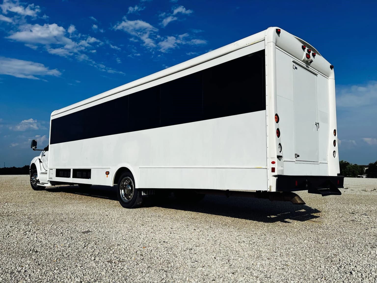 2012 Ford F650 Glaval Shuttle Bus - Image 1