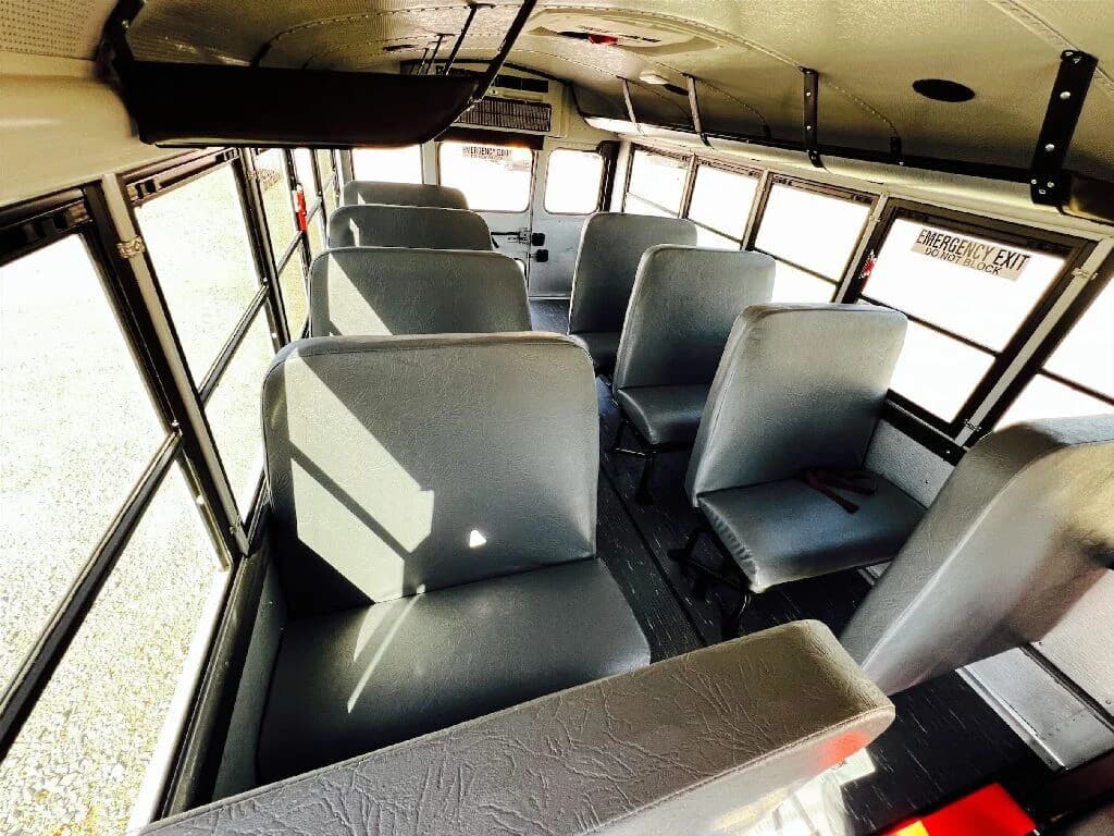2024 Thomas Minotour MFSAB Shuttle Bus - Image 4