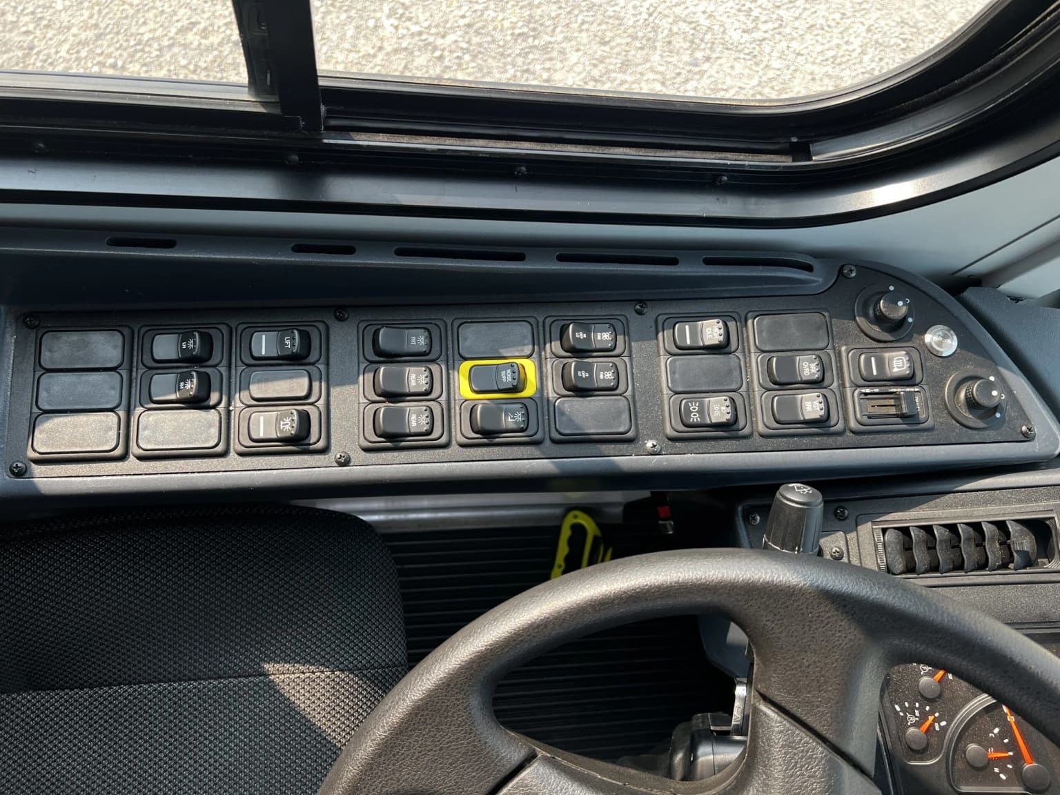 2023 Blue Bird All American Rear Engine Activity Bus - Image 8