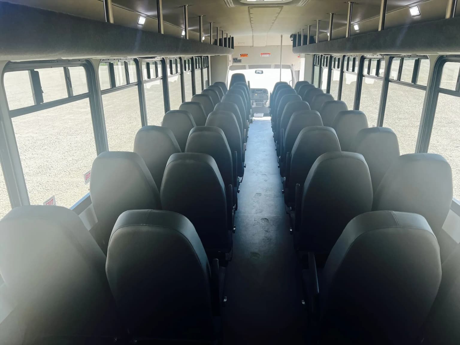 2025 Freightliner Star Rider 45 - Image 6