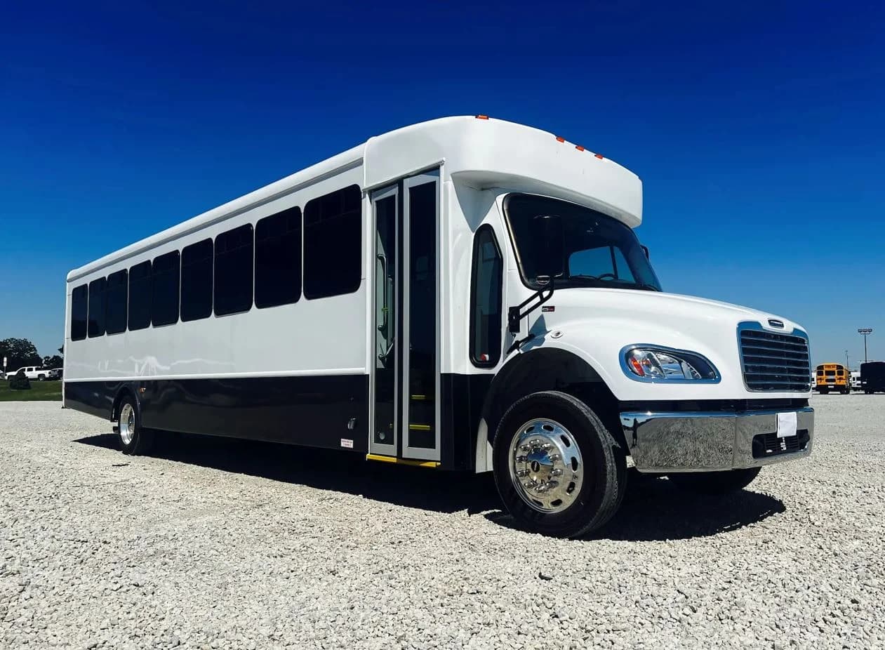 2024 Freightliner Star Rider 45 Shuttle Bus - Image 1