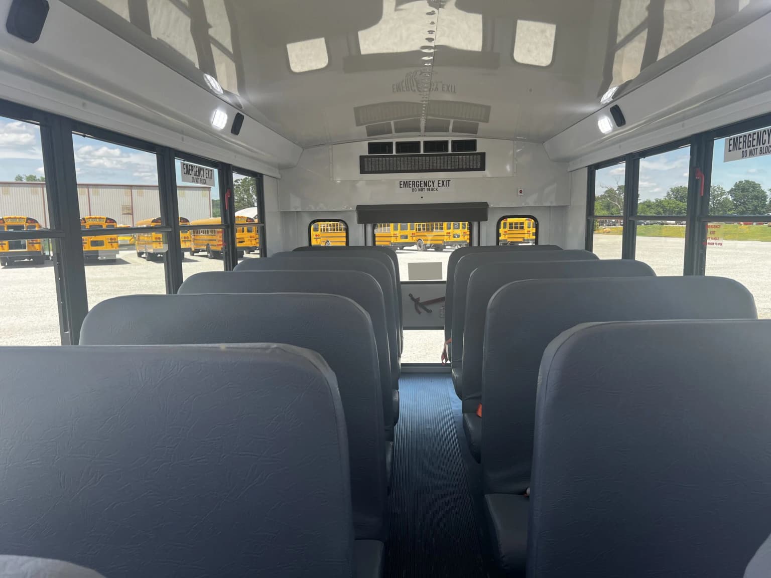 2023 Chevy Collins MFSAB Shuttle Bus - Image 6