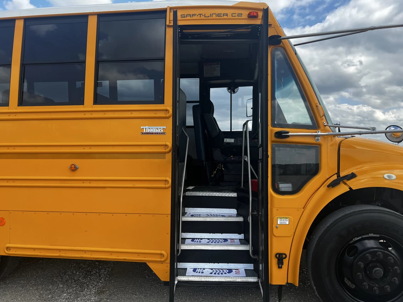 2018 Thomas C2 School Bus - Image 5