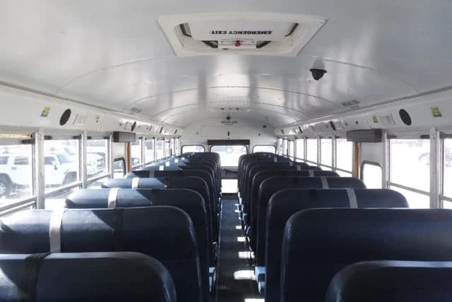 2019 Blue Bird Vision School Bus - Image 6