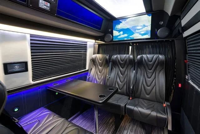 2023 Mercedes-Benz Sprinter Passenger Van - Image 4