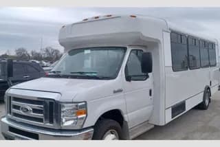 2016 Ford Champion bus