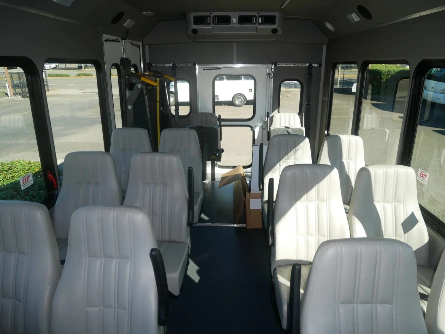 2025 Ford E450 Shuttle Bus ADA - Image 5
