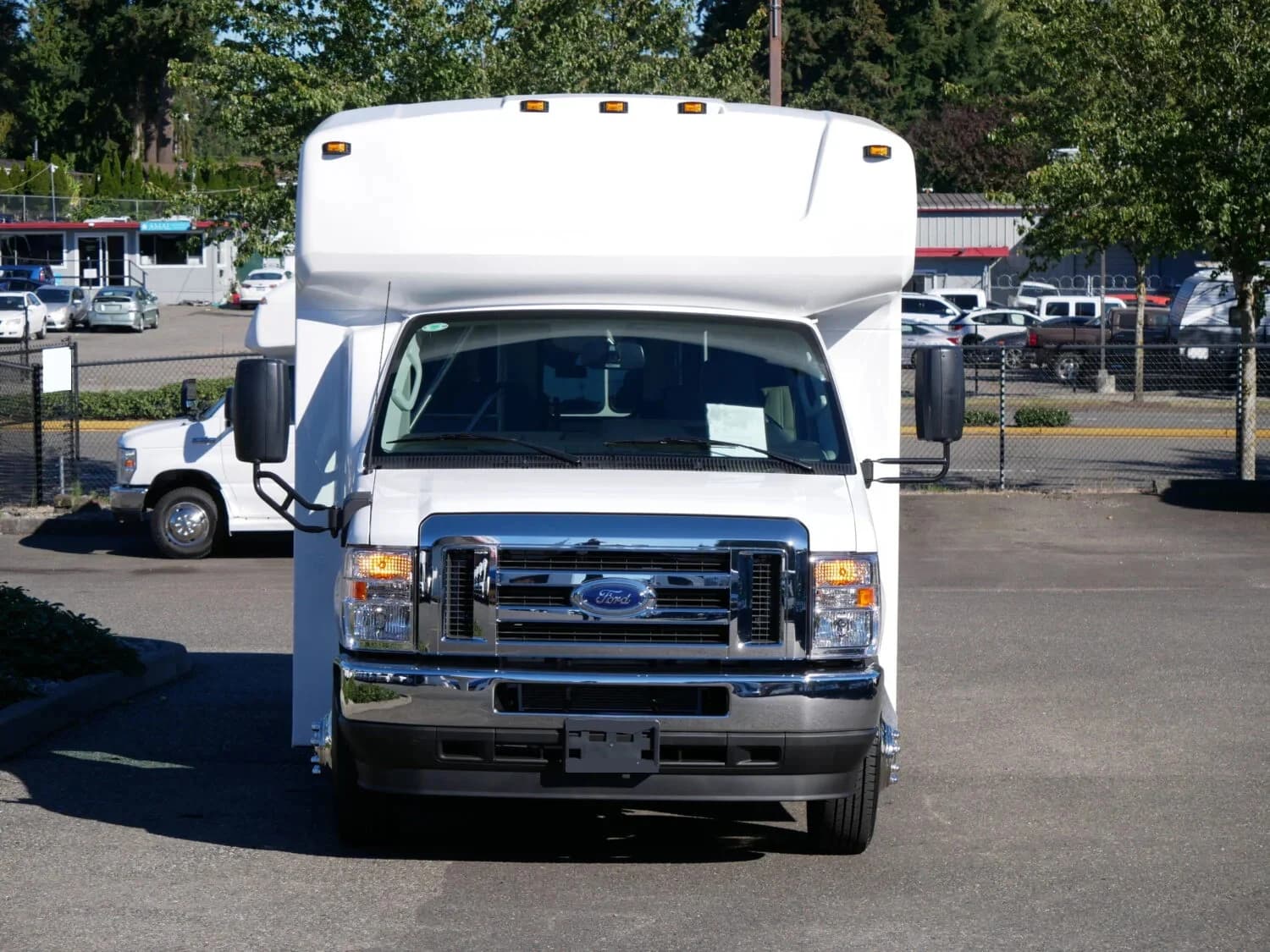 2025 Ford E450 Shuttle Bus ADA - Image 9