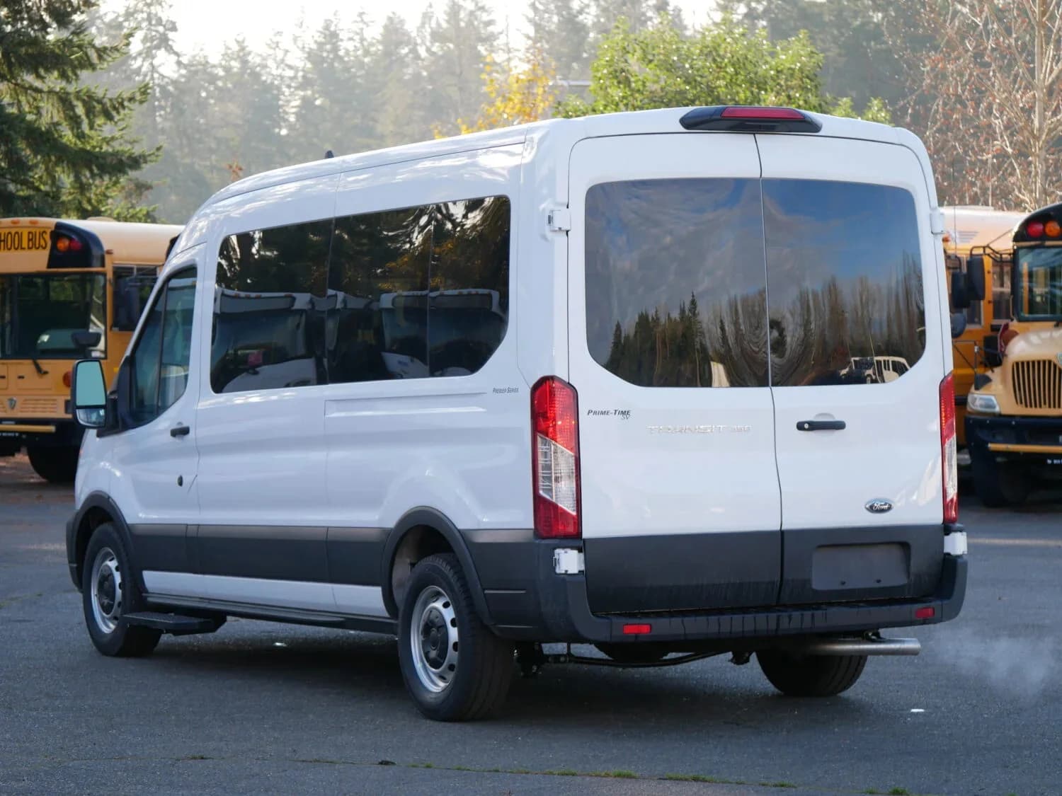 2025 Ford Transit Prime Time Van - Image 4