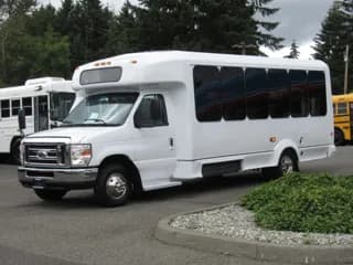 2017 Ford Eldorado bus
