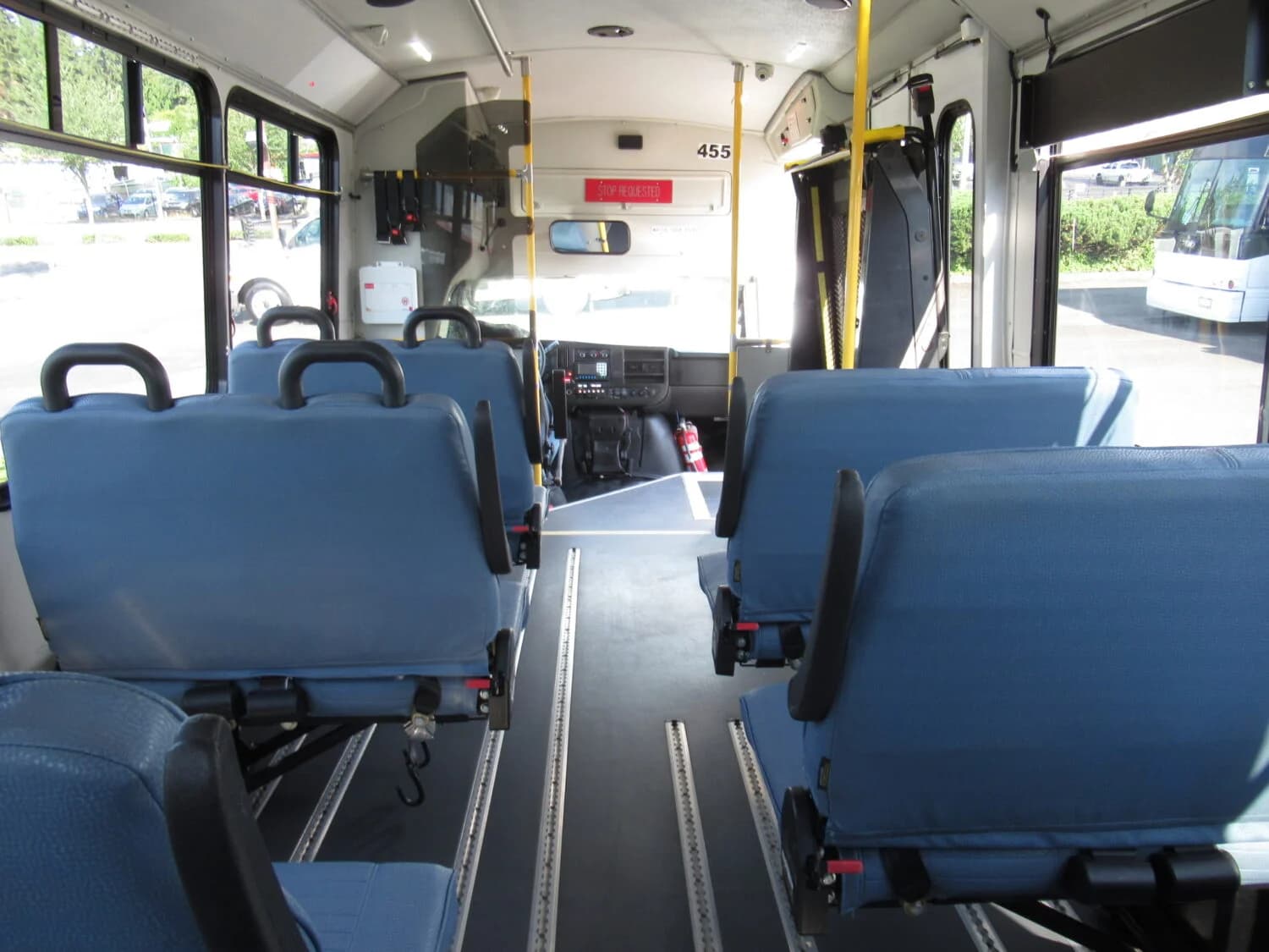 2013 Chevrolet Champion ADA Shuttle Bus - Image 9