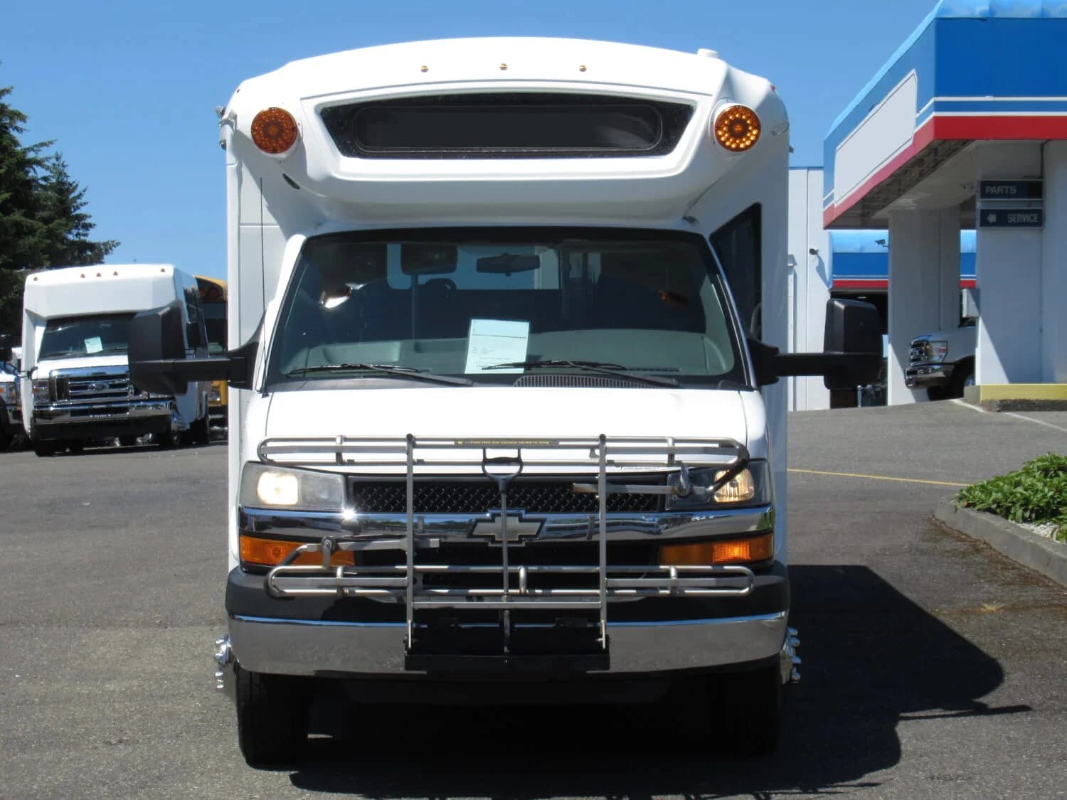 2013 Chevrolet Eldorado ADA Shuttle Bus - Image 5