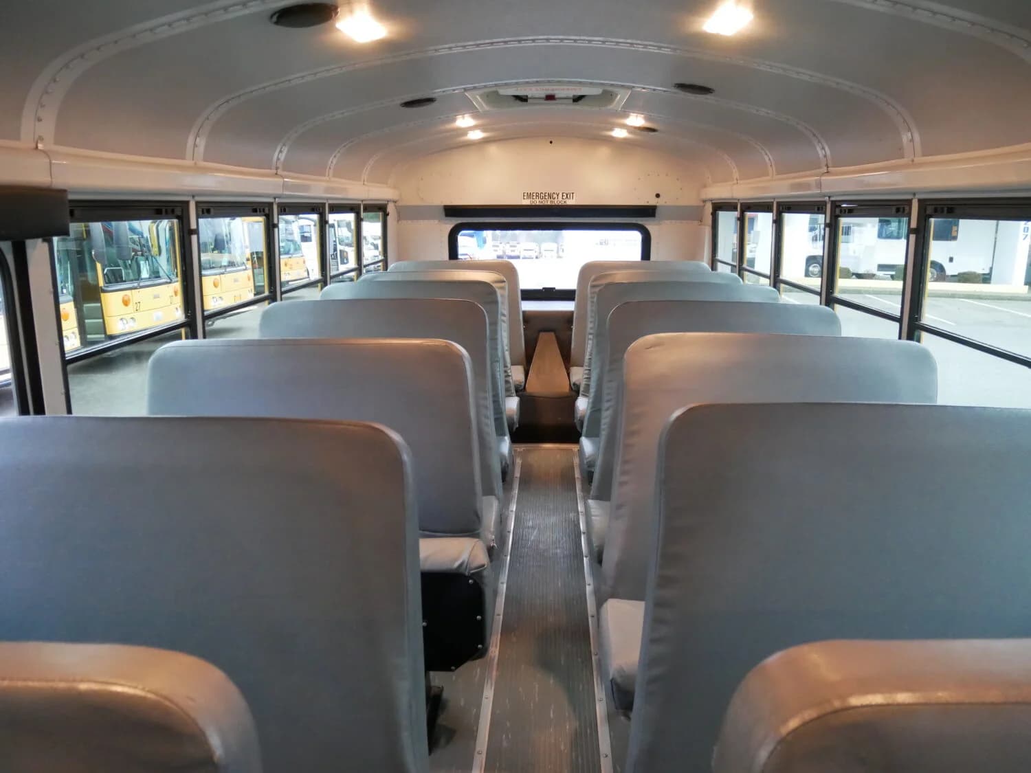 2012 Thomas Saf T Liner HDX School Bus - Image 9