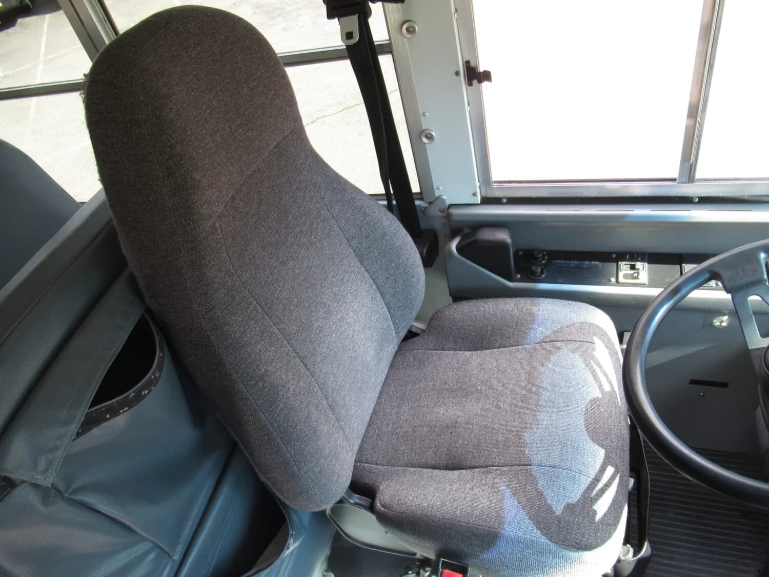 2011 Blue Bird All American School Bus - Image 7