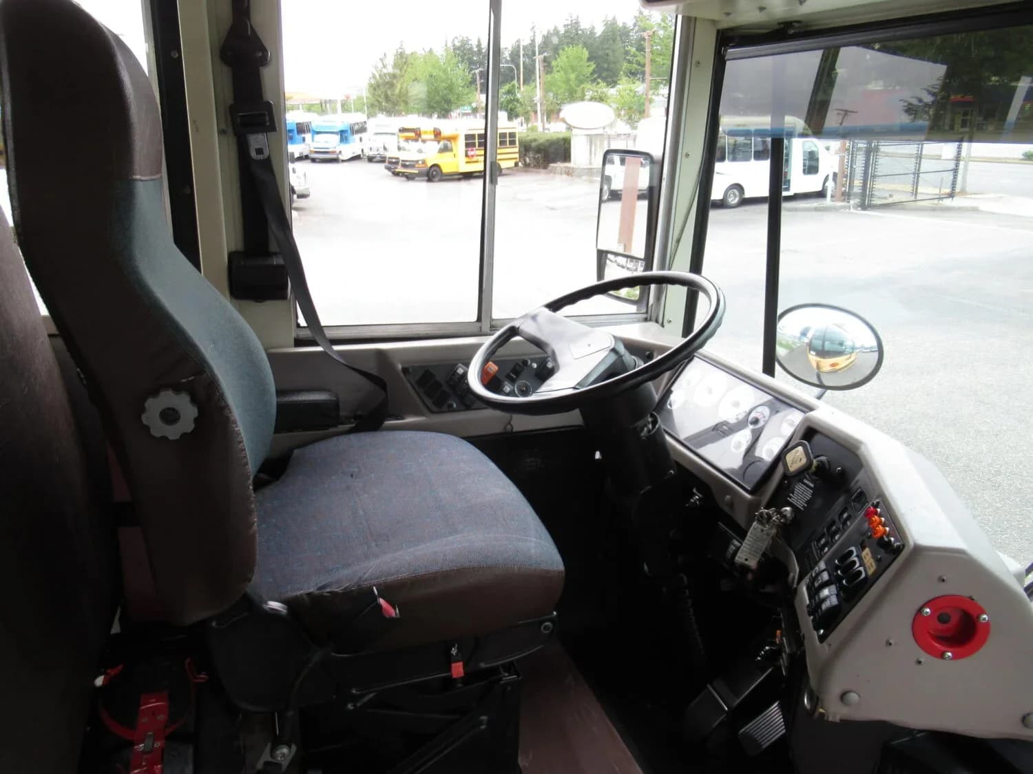 IC RE 300 #20495 - Image 3