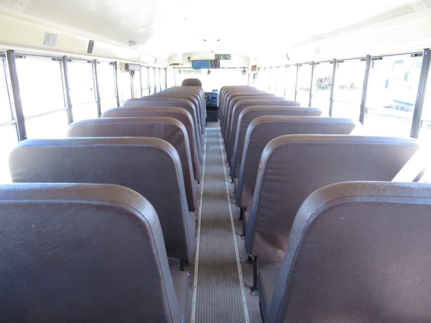 2009 International IC CE 300 School Bus - Image 11