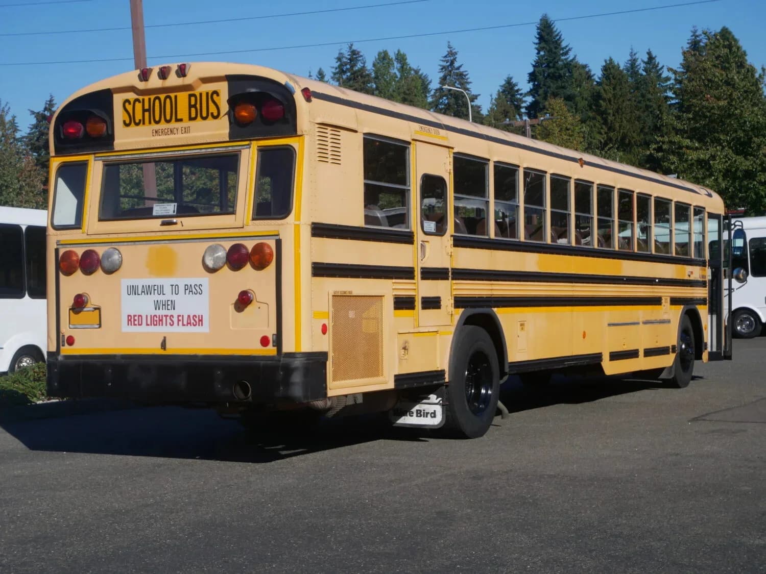 2007 Blue Bird All American School Bus - Image 4