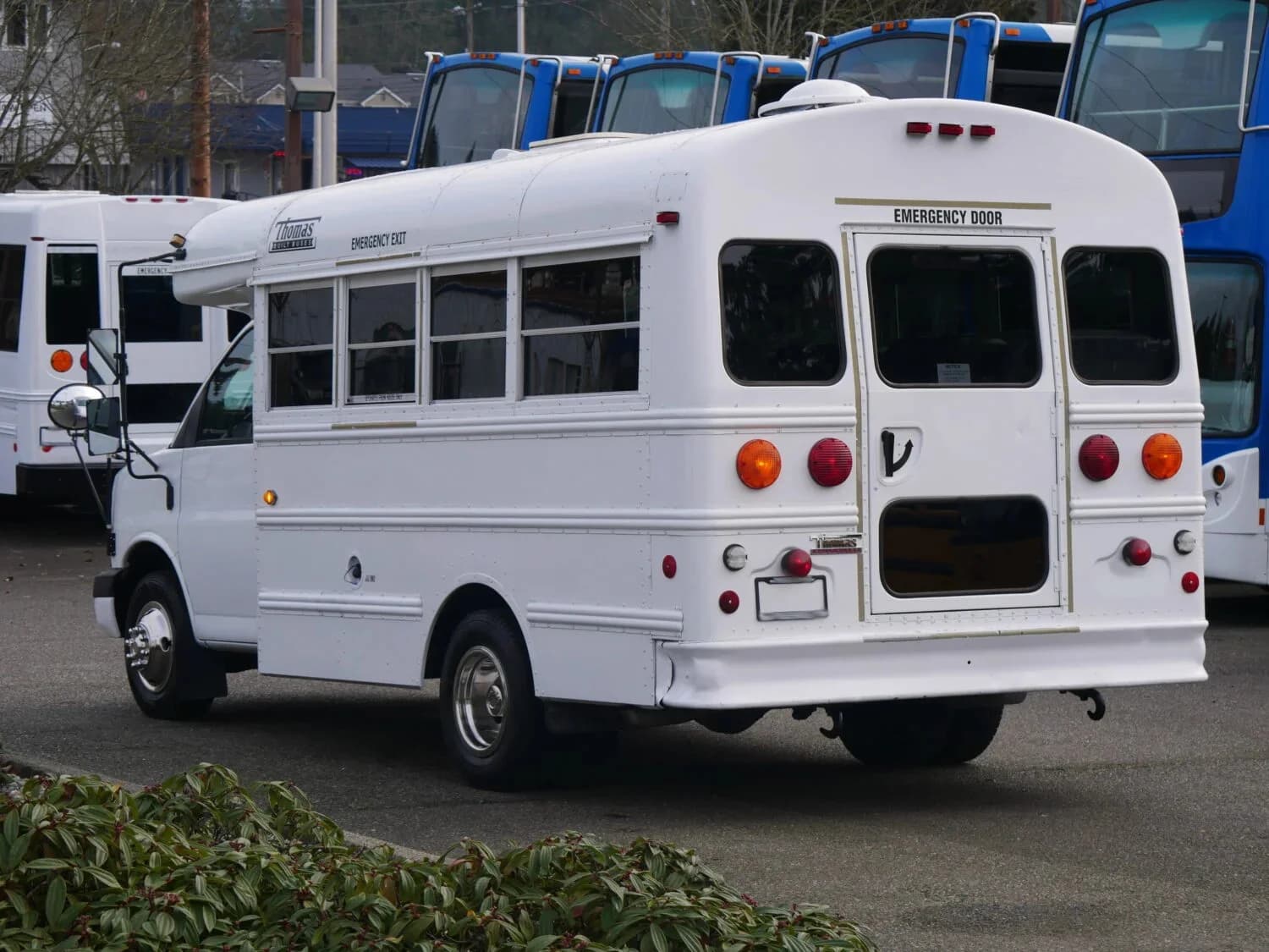 2004 GMC Thomas Minotaur MFSAB - Image 3