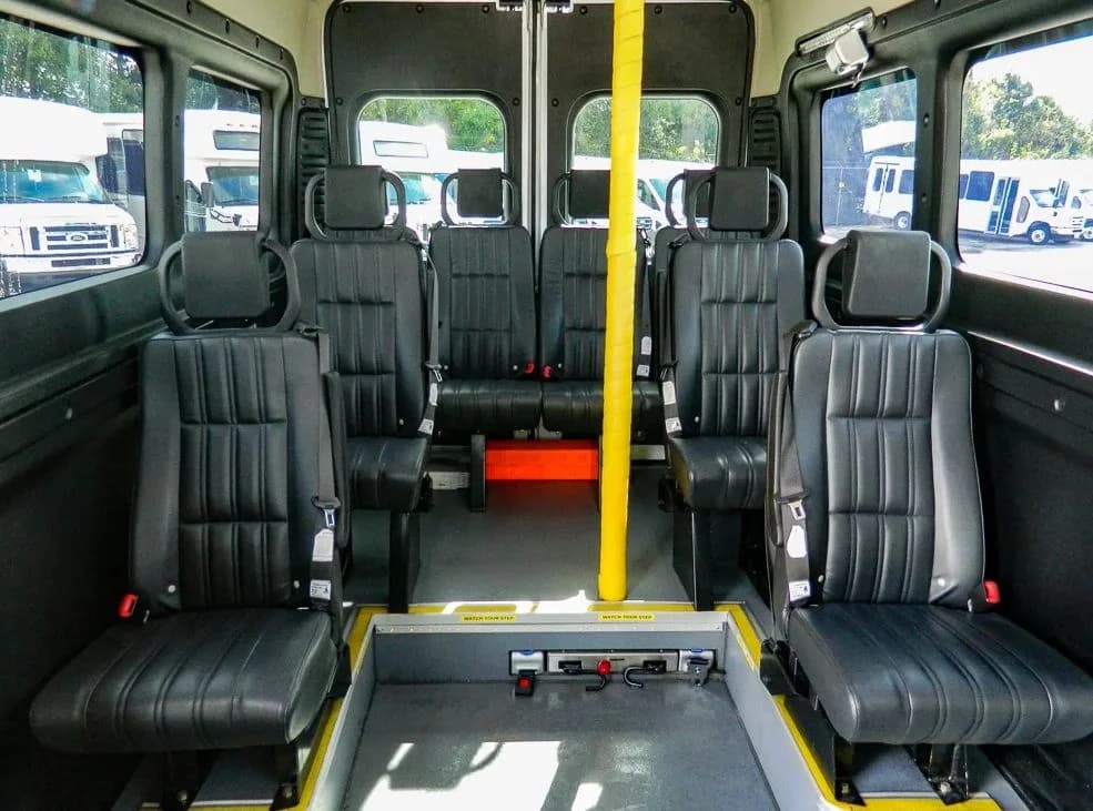 2022 RAM BraunAbility ProMaster 3500 Van - Image 7