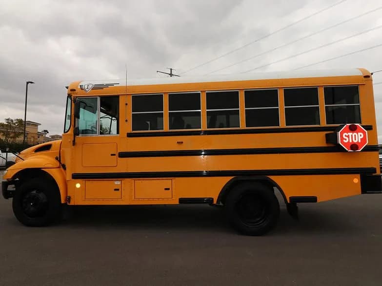 2016 International IC CE 3000 School Bus - Image 5