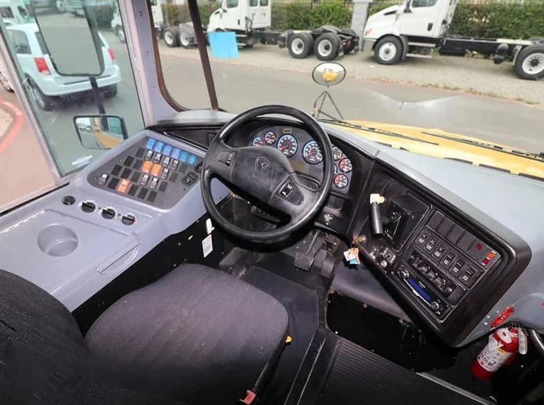 2016 International IC CE 3000 School Bus - Image 8