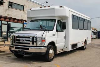 2015 Ford E450 bus