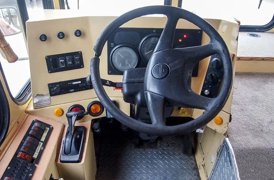 2005 Hometown Villager ADA Trolley - Image 6