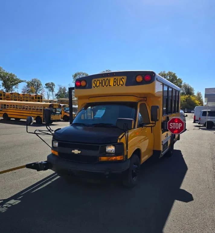 2015 Chevrolet Collins School Bus - Image 4