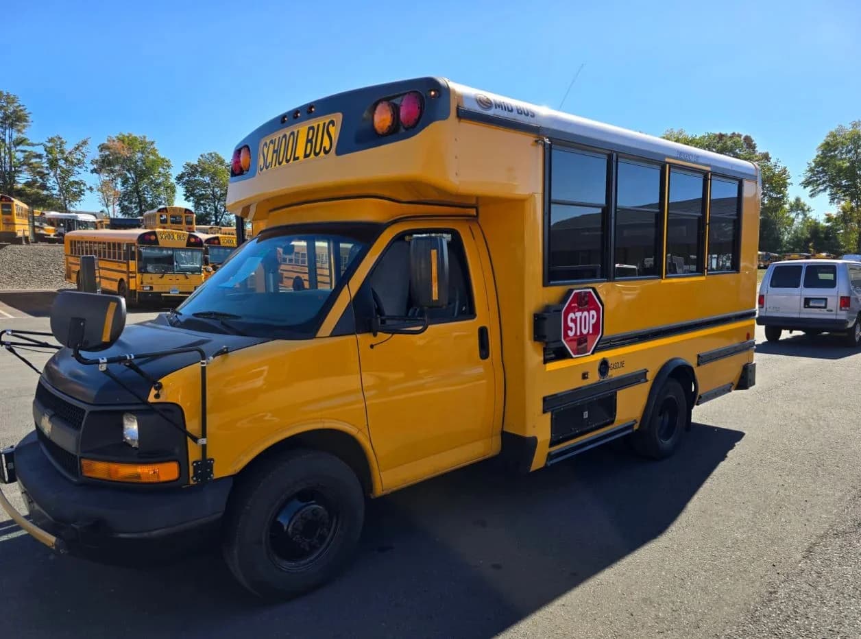 2015 Chevrolet Collins School Bus - Image 5