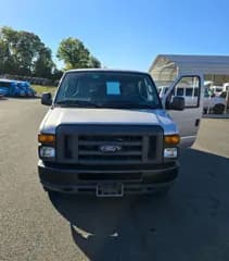 2013 Ford E350 bus