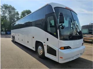 2007 Motor Coach Industries J4500 bus