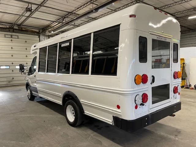 2019 Ford T350 HD Blue Bird MFSAB - Image 17